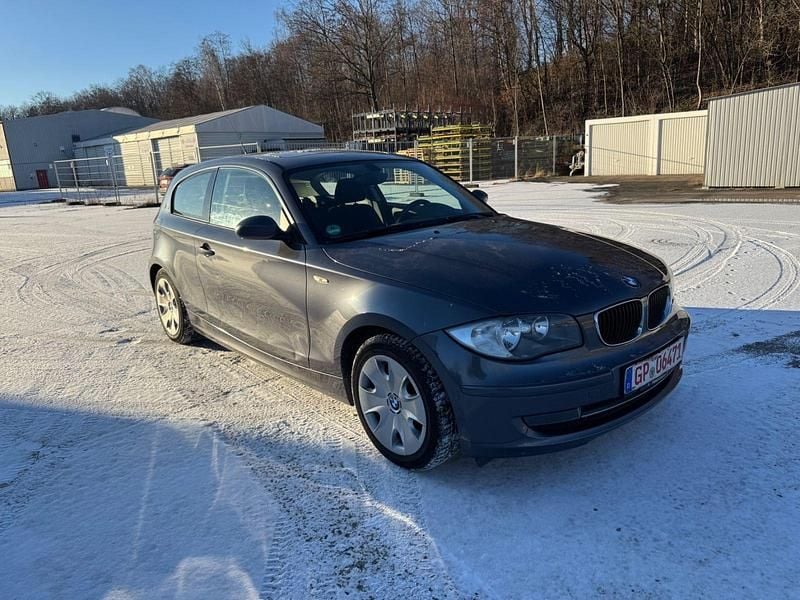 Gebraucht BMW 116 Advantage 122 PS (89 kW) 2008 Sparkling graphite metallic Kleinwagen