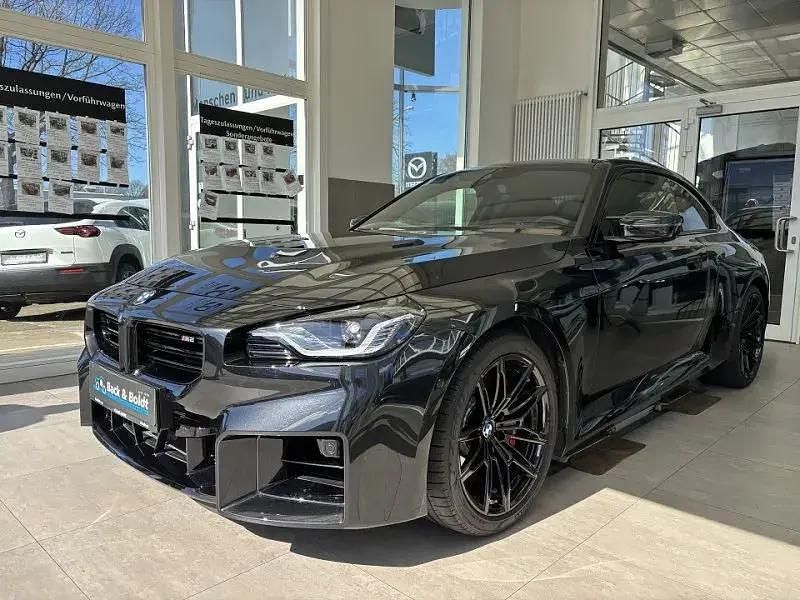 Black sapphire (metallic) Gebraucht 2023 BMW M2 Shadowline Coupé | 66.950 € (Etwas zu teuer) - Bild 1/4