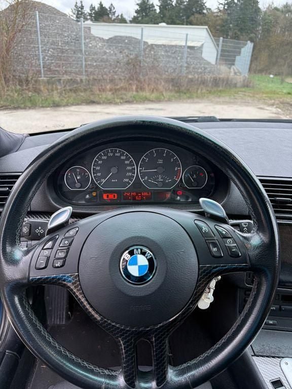 Käytetty BMW 330 Performance 231 HP (169 kW) 2002 Musta Coupe - kaksiovinen