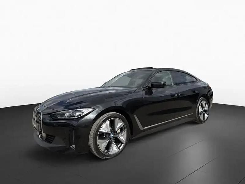 Second-hand BMW i4 Efficient Dynamics 250 kW (340 CP) 2023 Negru Berlinǎ
