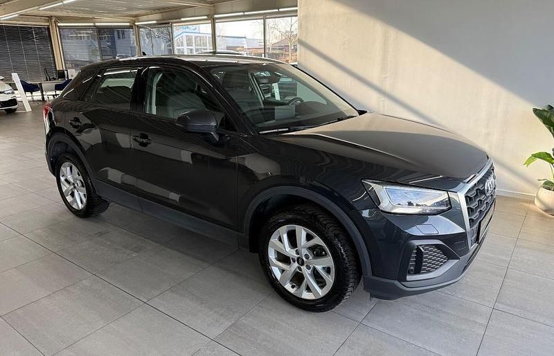 Gebraucht Audi Q2 Sport 110 PS (80 kW) 2022 Grau SUV