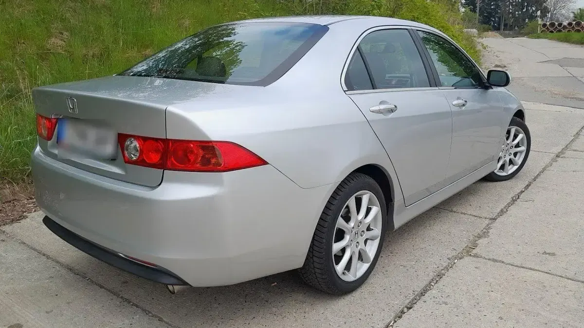 Gebraucht Honda Accord Executive 190 PS (139 kW) 2007 Silber Limousine
