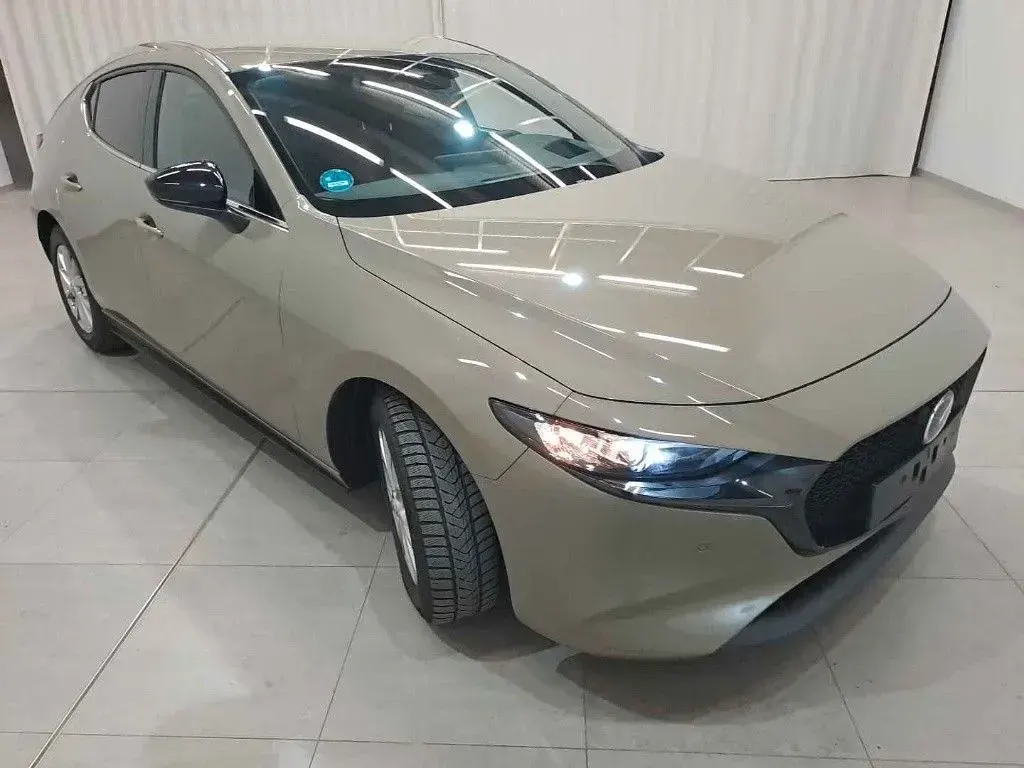 Gebraucht Mazda 3 Nagisa 140 PS (102 kW) 2024 Gelb Limousine