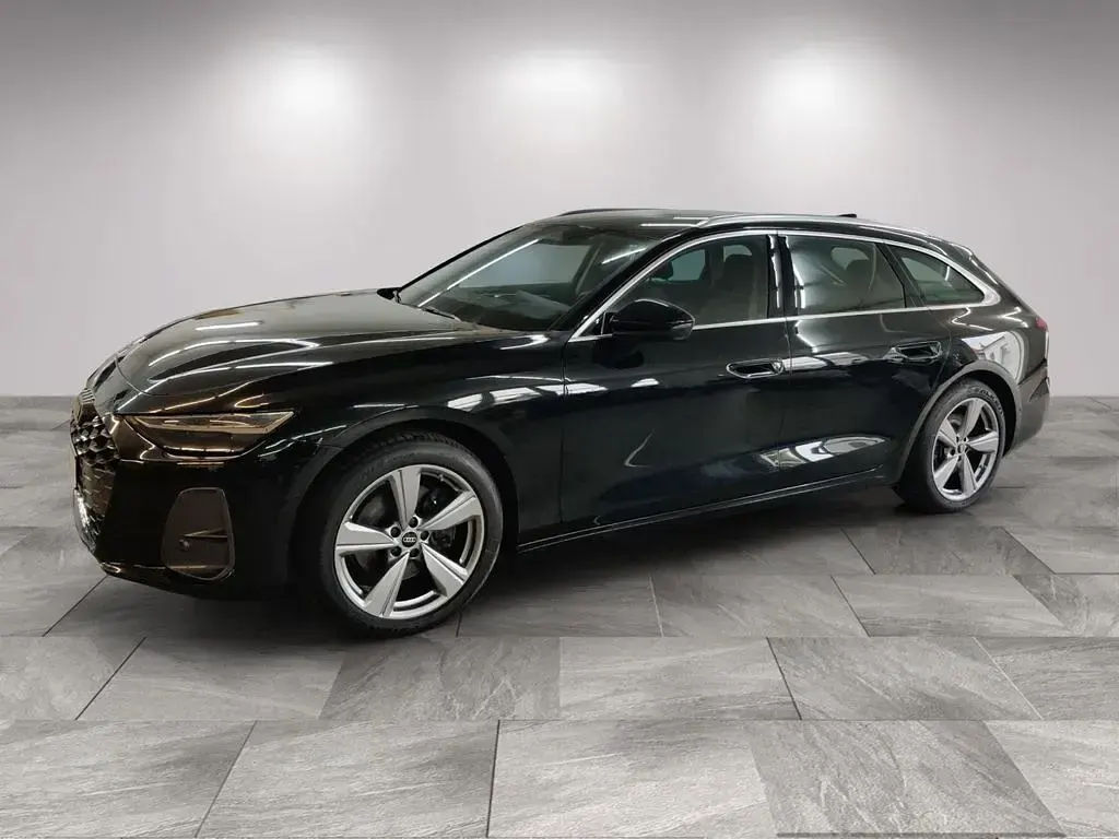 Gebraucht Audi A6 Design 204 PS (150 kW) 2025 Mitternachtsgrün metallic Kombi