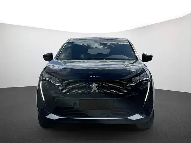 Gebraucht Peugeot 3008 Access 131 PS (96 kW) 2023 Schwarz SUV