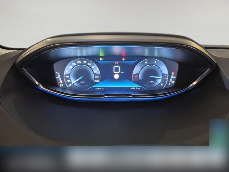 Weiß Gebraucht 2020 Peugeot 3008 Allure SUV | 22.680 € (Guter Preis) - Bild 1/3