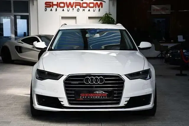 Gebraucht Audi A6 Ambiente 218 PS (160 kW) 2015 Weiß Kombi