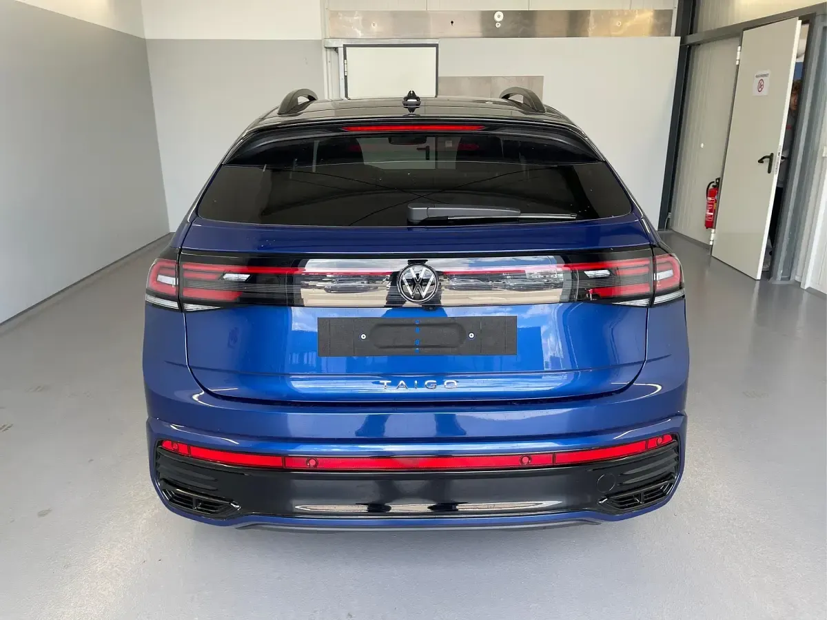 Neu VW Taigo Style 150 PS (110 kW) 2025 [0aa1] reef blue metallic / dach schwarz SUV