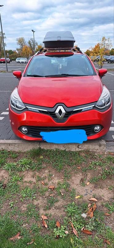 Rot Gebraucht 2015 Renault Clio GrandTour Kombi | 7.900 € (Etwas zu teuer) - Bild 1/4