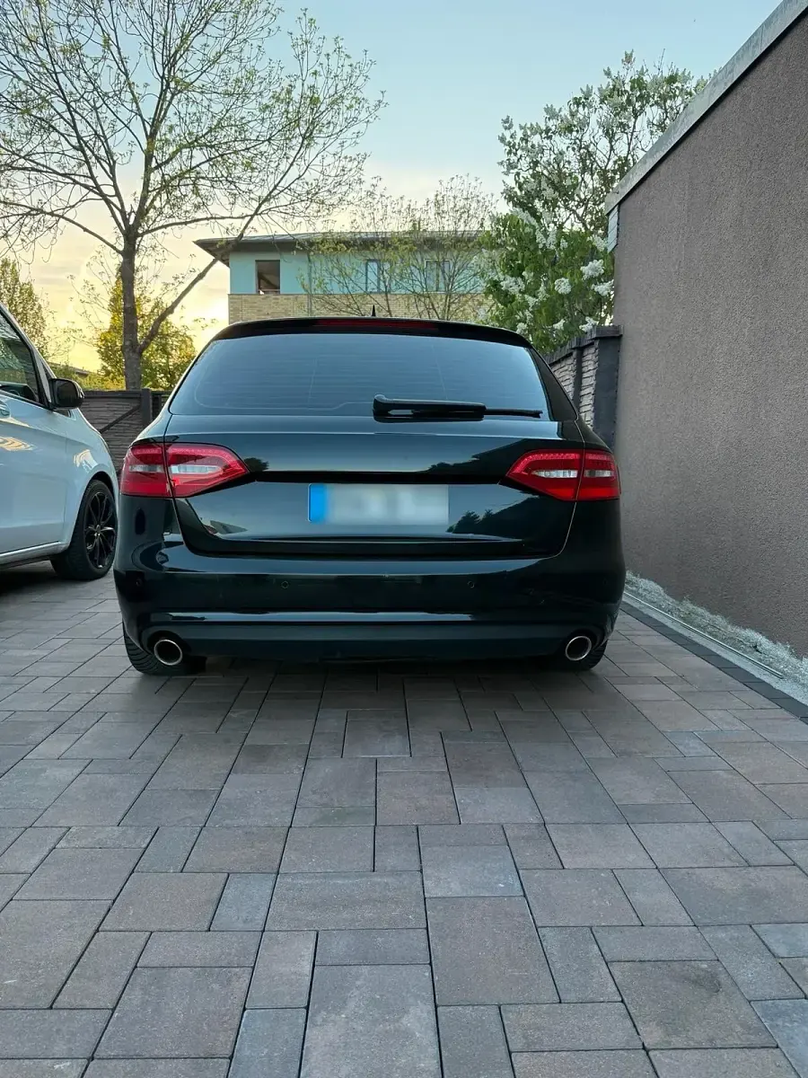 Gebraucht Audi A4 Black Edition 204 PS (150 kW) 2014 Schwarz Kombi