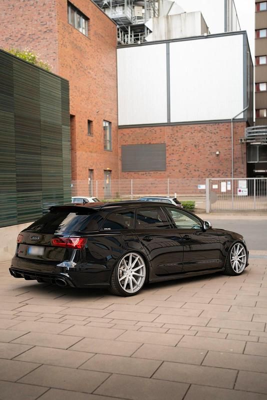 Second-hand Audi RS6 Performance 705 CP (518 kW) 2015 Negru Break