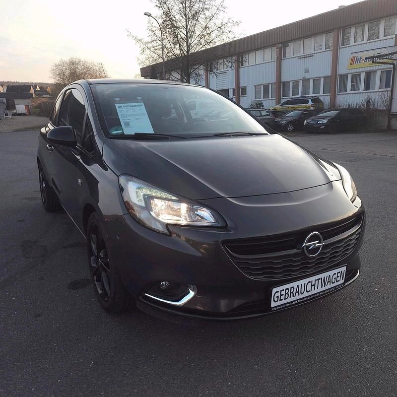 Gebraucht Opel Corsa Color Edition 101 PS (74 kW) 2015 Grau Kleinwagen