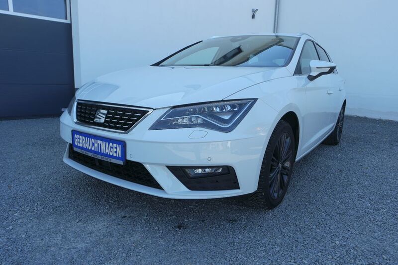 Weiß Gebraucht 2020 Seat Leon ST XCELLENCE Kombi | 15.700 € (Fairer Preis) - Bild 1/4