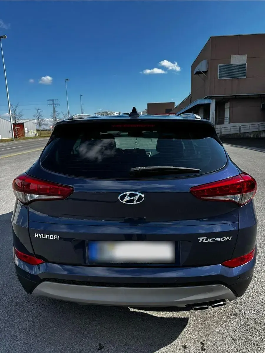 Gebraucht Hyundai Tucson 136 PS (100 kW) 2017 Blau SUV