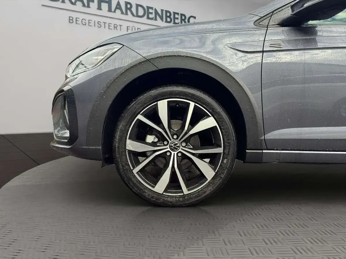 Gebraucht VW Taigo R-line 150 PS (110 kW) 2026 Grau SUV