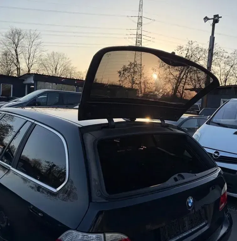 Gebraucht BMW 520 163 PS (119 kW) 2005 Schwarz Kombi