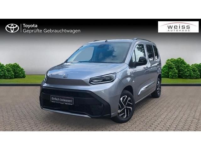 Silber Gebraucht 2025 Toyota Proace Verso City Kombi | 37.390 € (Fairer Preis) - Bild 1/4