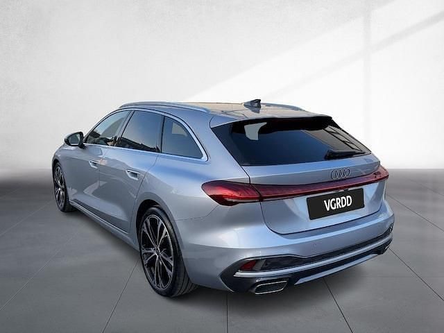 Second-hand Audi A5 Ambiente 204 CP (150 kW) 2025 Argintiu Break