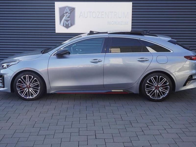 Gebraucht Kia ProCeed GT GT 204 PS (150 kW) 2020 Lunarsilber metallic Kleinwagen