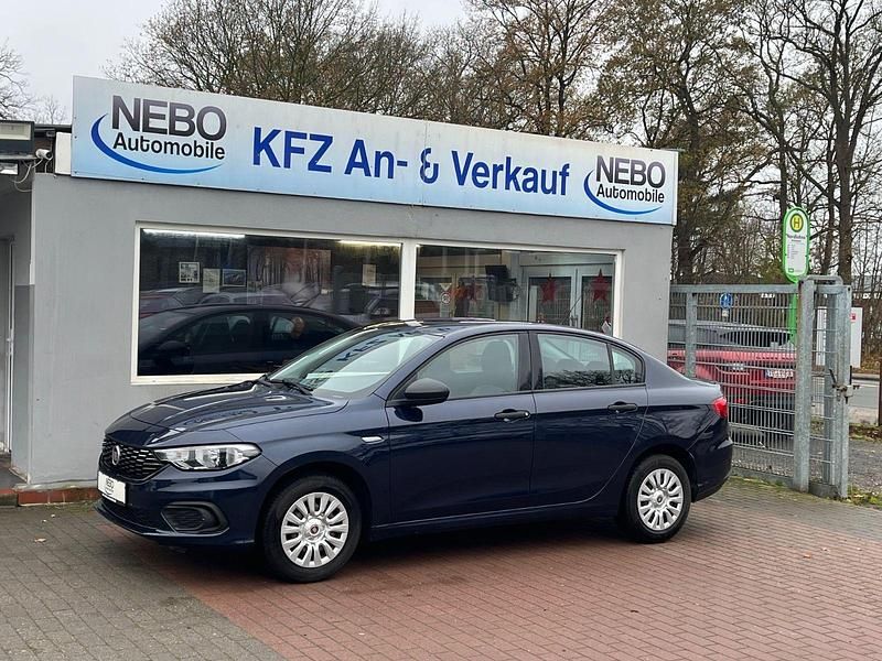 Gebraucht Fiat Tipo Pop 95 PS (69 kW) 2016 Blau Kombi