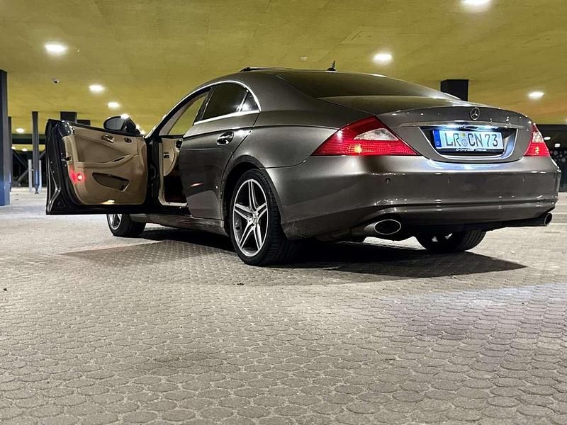 Gebraucht Mercedes CLS320 224 PS (164 kW) 2006 Coupé