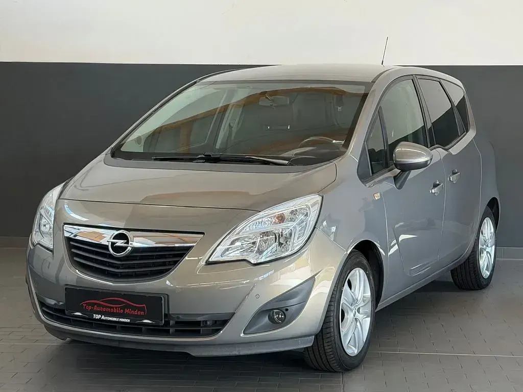 Gebraucht Opel Meriva Innovation 120 PS (88 kW) 2010 Muskatgrau/muskat braun(m2) Van / Kleinbus