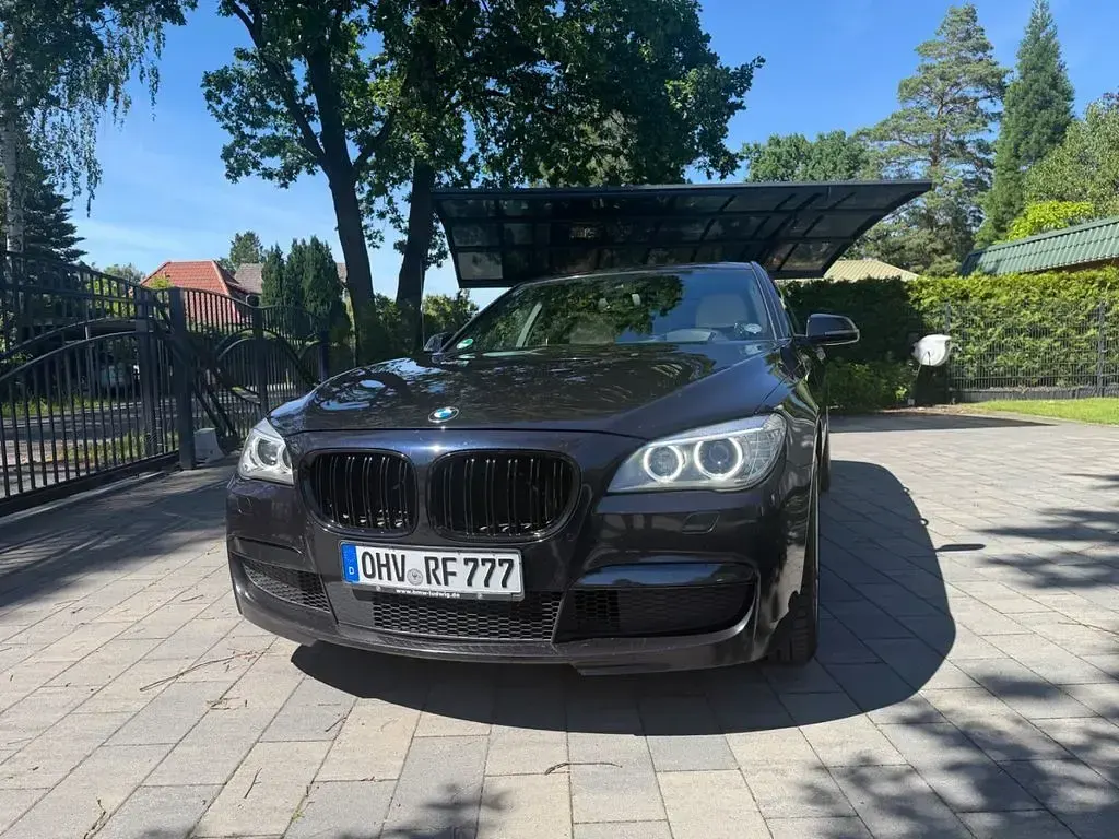 Gebraucht BMW 730 M Sport 258 PS (189 kW) 2015 Schwarz Limousine