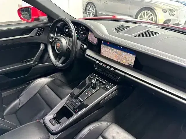Gebraucht Porsche 911 Carrera Sport 385 PS (283 kW) 2020 Rot Coupé