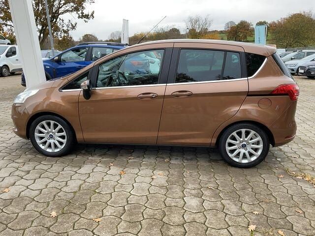 Gebraucht Ford B-MAX Titanium 101 PS (74 kW) 2014 Andere farbe Van / Kleinbus
