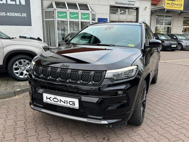 Gebraucht Jeep Compass Altitude 131 PS (96 kW) 2023 Solid black (5ck) SUV