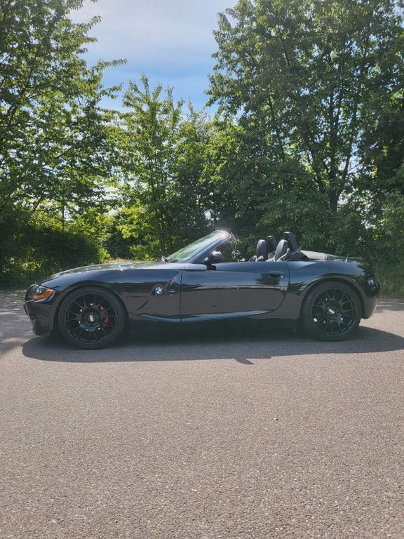 Schwarz Gebraucht 2004 BMW Z4 Sport Line Cabrio | 7.500 € (Fairer Preis) - Bild 1/4