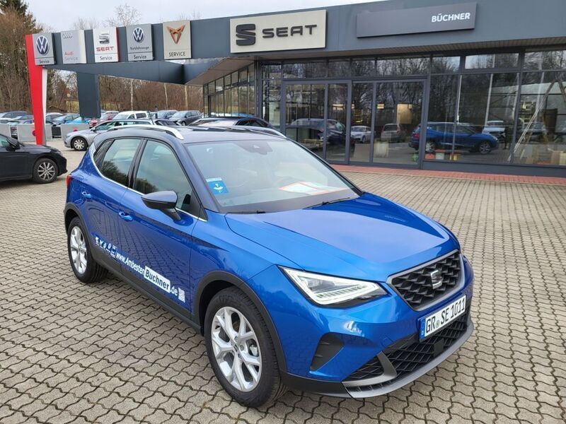 Gebraucht 2024 Seat Arona FR SUV | 27.490 € - Bild 1/4