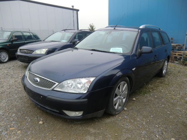 Gebraucht Ford Mondeo 116 PS (85 kW) 2004 Blau metallic Kombi