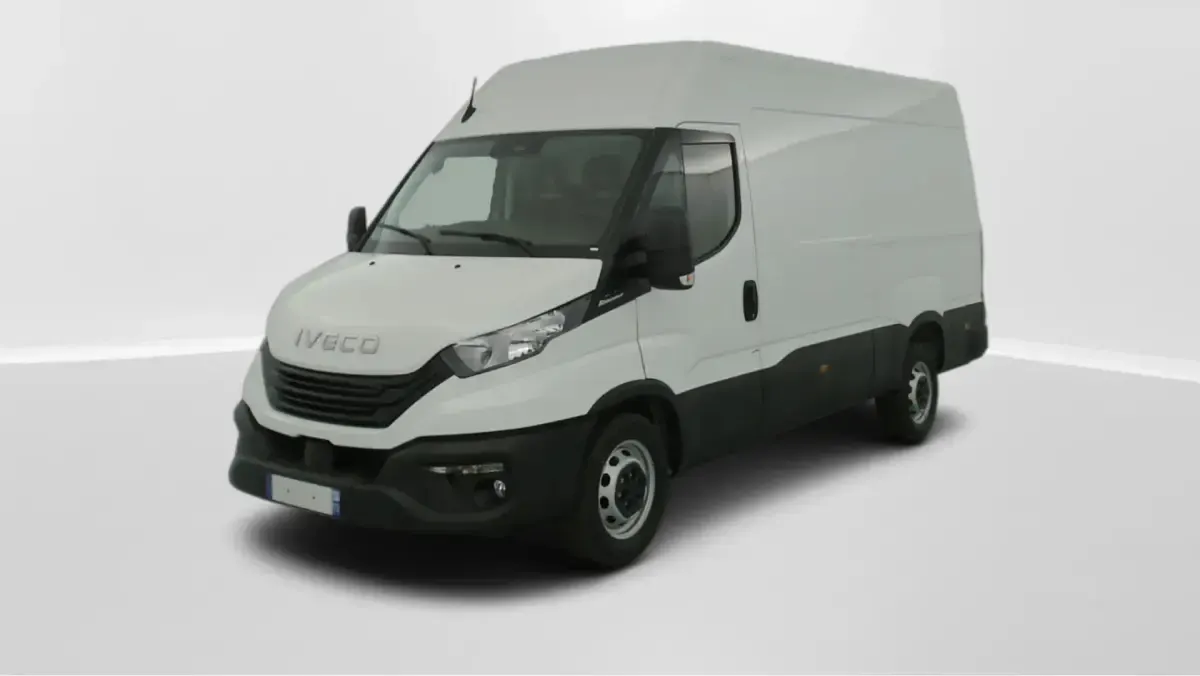 Neu Iveco Daily 158 PS (116 kW) 2026 (blanc) Van