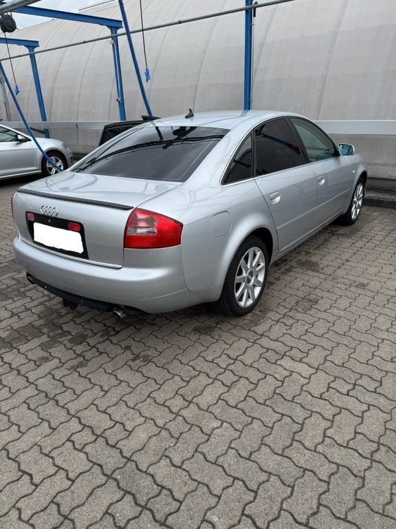 Usado Audi A6 250 HP (183 kW) 2003 Prateado Sedan