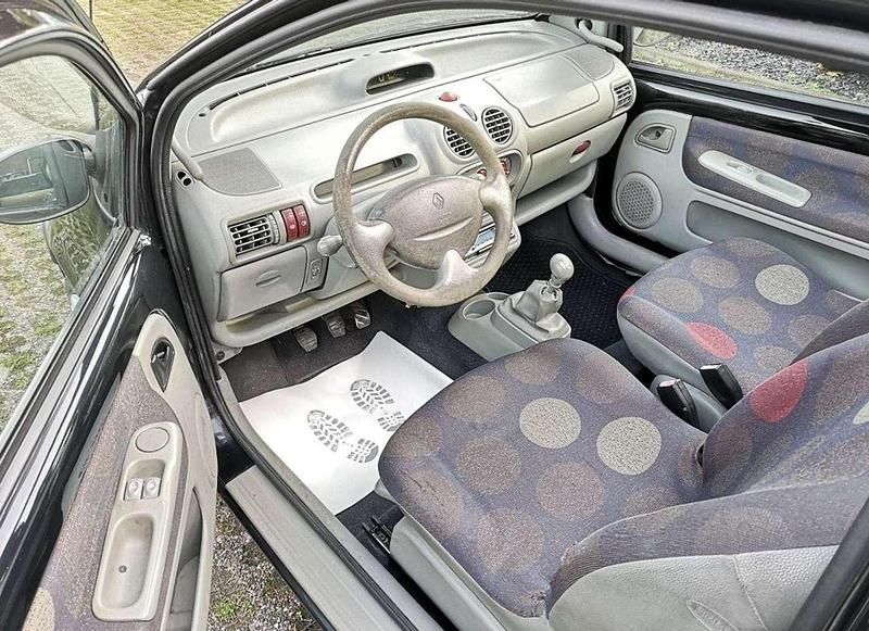 Gebraucht Renault Twingo Authentique 58 PS (42 kW) 2001 Kleinwagen