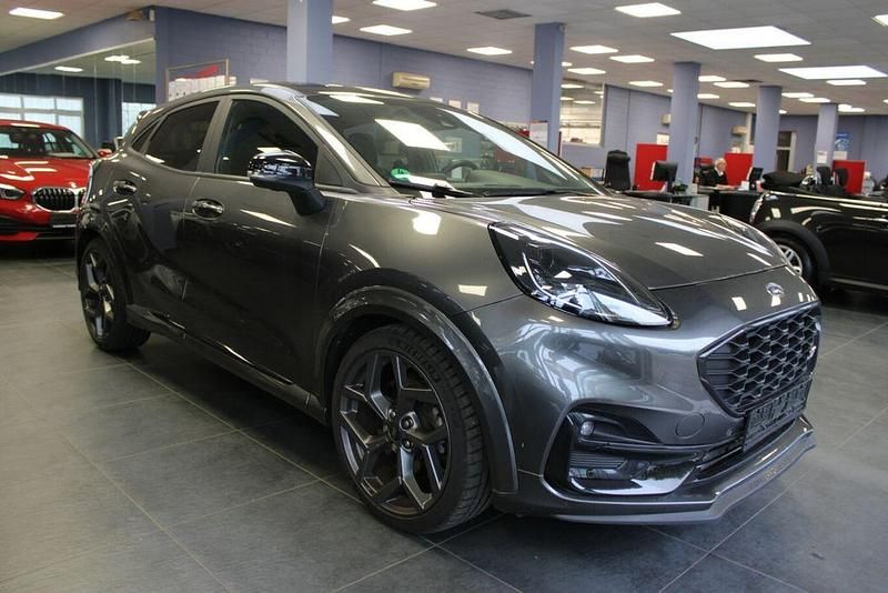 Grau Gebraucht 2021 Ford Puma ST SUV | 19.980 € (Fairer Preis) - Bild 1/4