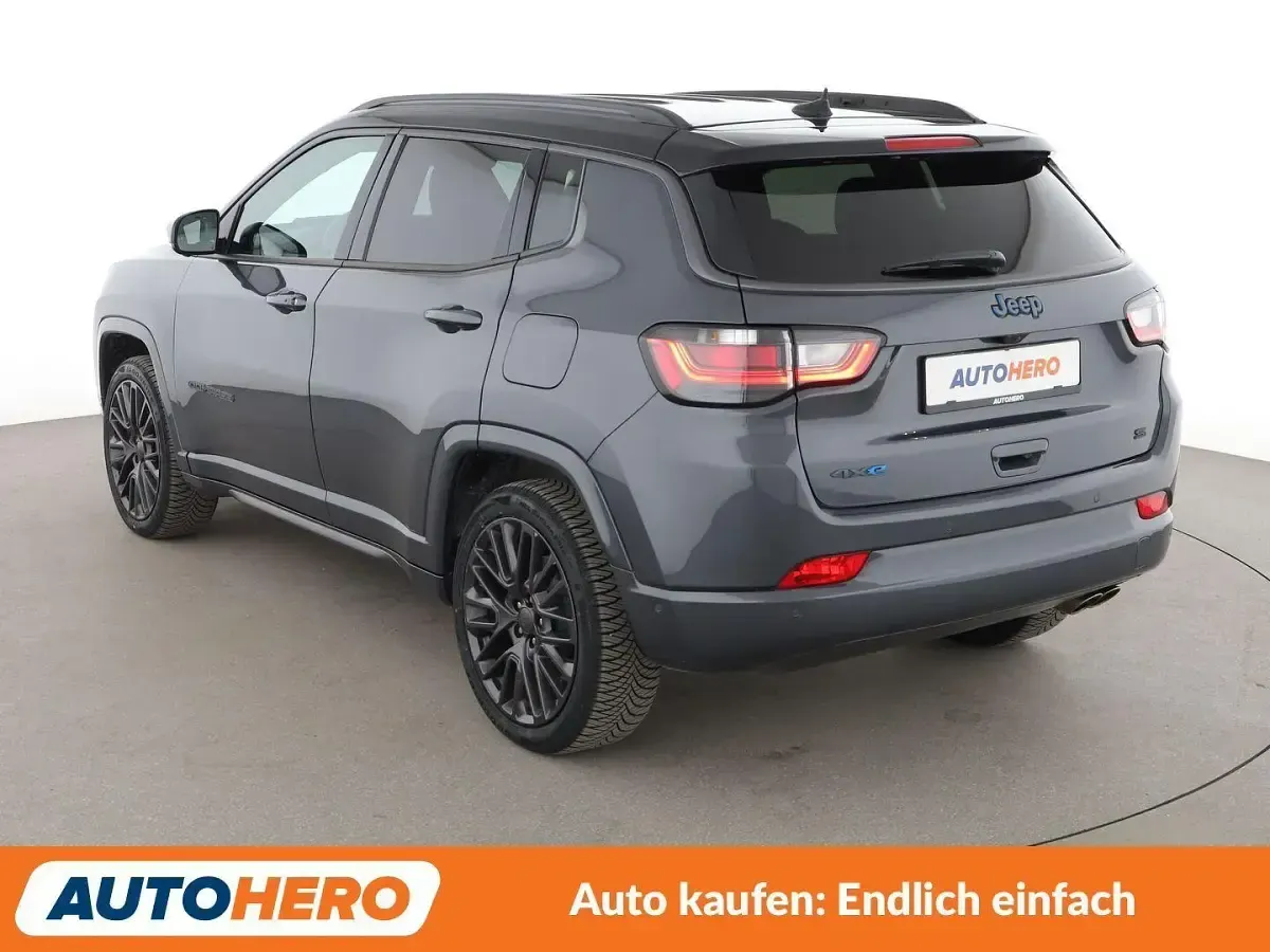 Gebraucht Jeep Compass 241 PS (177 kW) 2022 Grau SUV