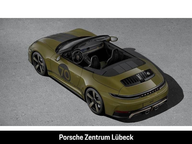 Neu Porsche 992 541 PS (397 kW) 2026 Gruen Cabrio