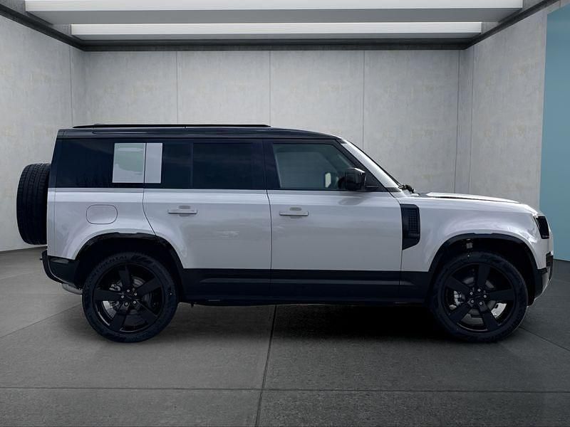 Neu Land Rover Defender 249 PS (183 kW) 2025 Grau SUV