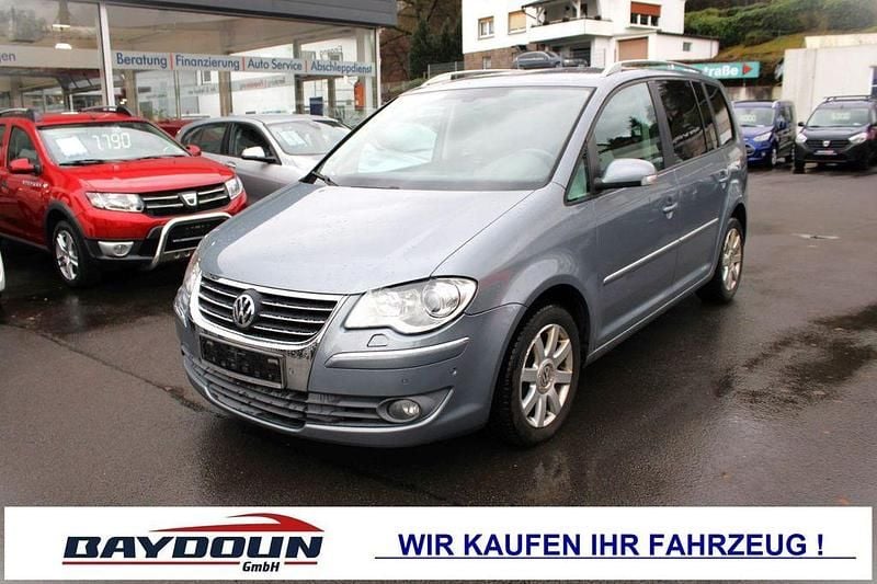 Grau Gebraucht 2008 VW Touran Highline Van / Kleinbus | 2.800 € (Superpreis) - Bild 1/4