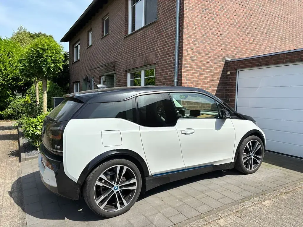 Gebraucht BMW i3 Performance 135 kW (184 PS) 2020 Weiß Kleinwagen