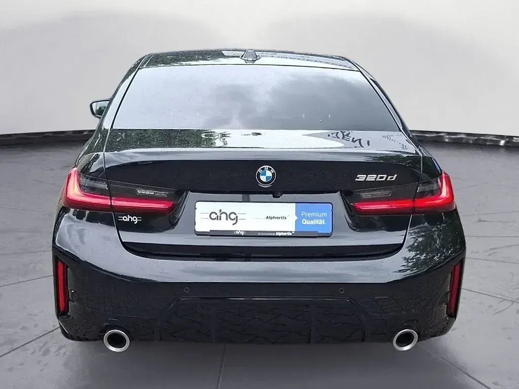 Gebraucht BMW 320 M Sport 190 PS (139 kW) 2025 Schwarz Limousine