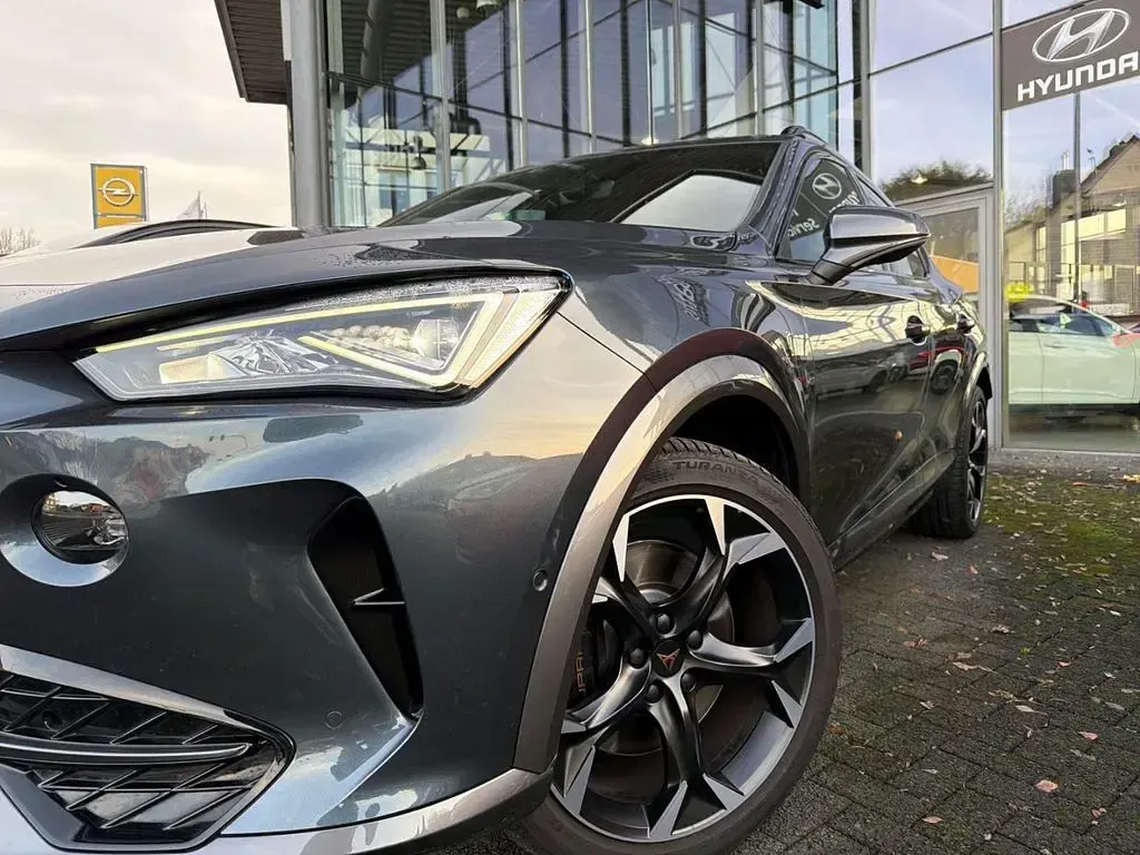 Usado Cupra Formentor VZ 310 CV (228 kW) 2024 Gris SUV