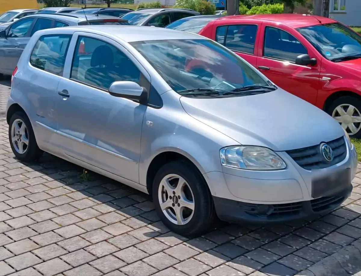 Gebraucht VW Fox Refresh 55 PS (40 kW) 2009 Silber Kleinwagen