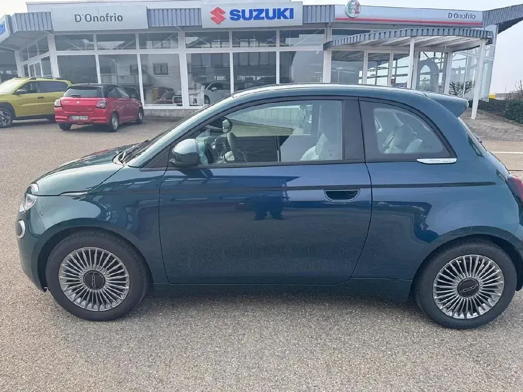 Gebraucht Fiat 500 65 PS (47 kW) 2026 Ozean grün metallic Limousine