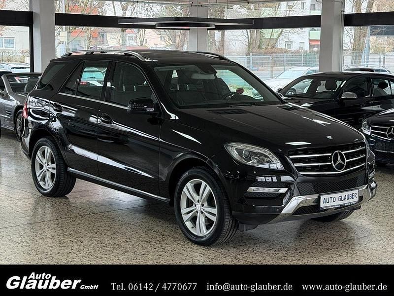 Gebraucht Mercedes ML350 258 PS (189 kW) 2012 Schwarz SUV