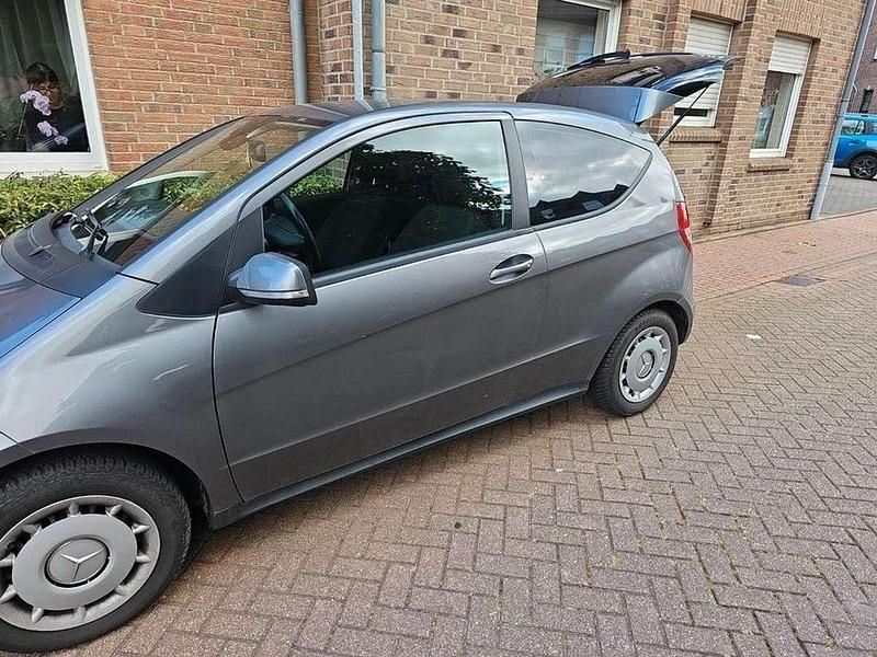 Gebraucht Mercedes A180 109 PS (80 kW) 2009 Van / Kleinbus