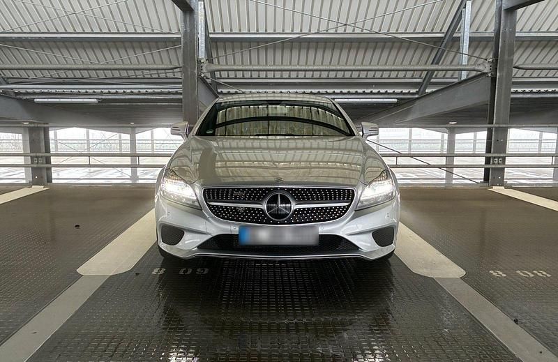 Gebraucht Mercedes CLS350 258 PS (189 kW) 2015 Silber Coupé