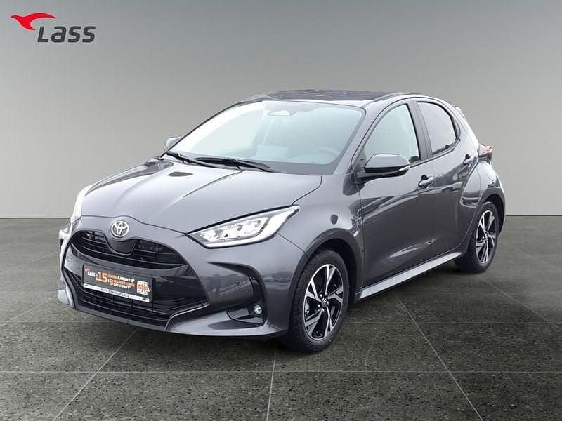 Neu Toyota Yaris Hybrid 117 PS (86 kW) 2025 Marlingrau metallic Kleinwagen